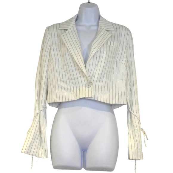 Tops - Women City Cropped Box Blazer Top